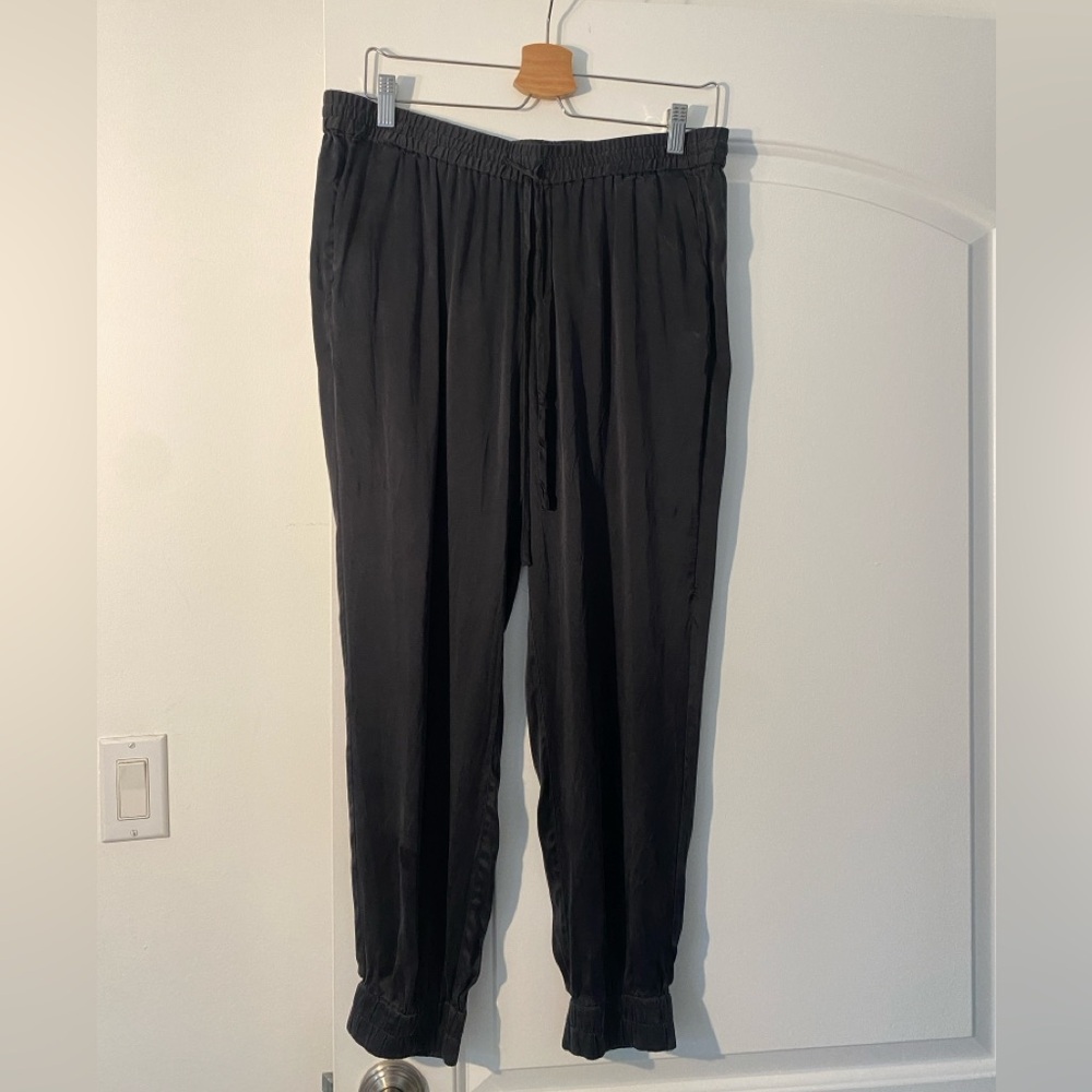 100% Silk - Paige, Black Lounge Pants